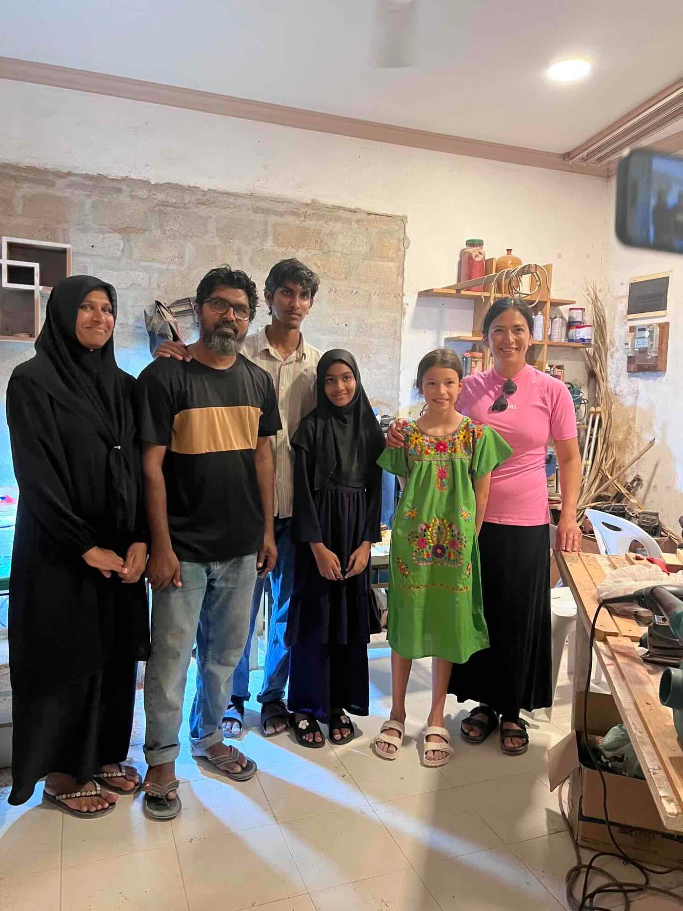 Begegnung mit einer Handwerker-Familie in ihrer Werkstatt